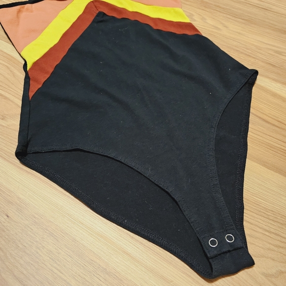 Retro Stripe BodySuit, medium - Picture 2 of 4